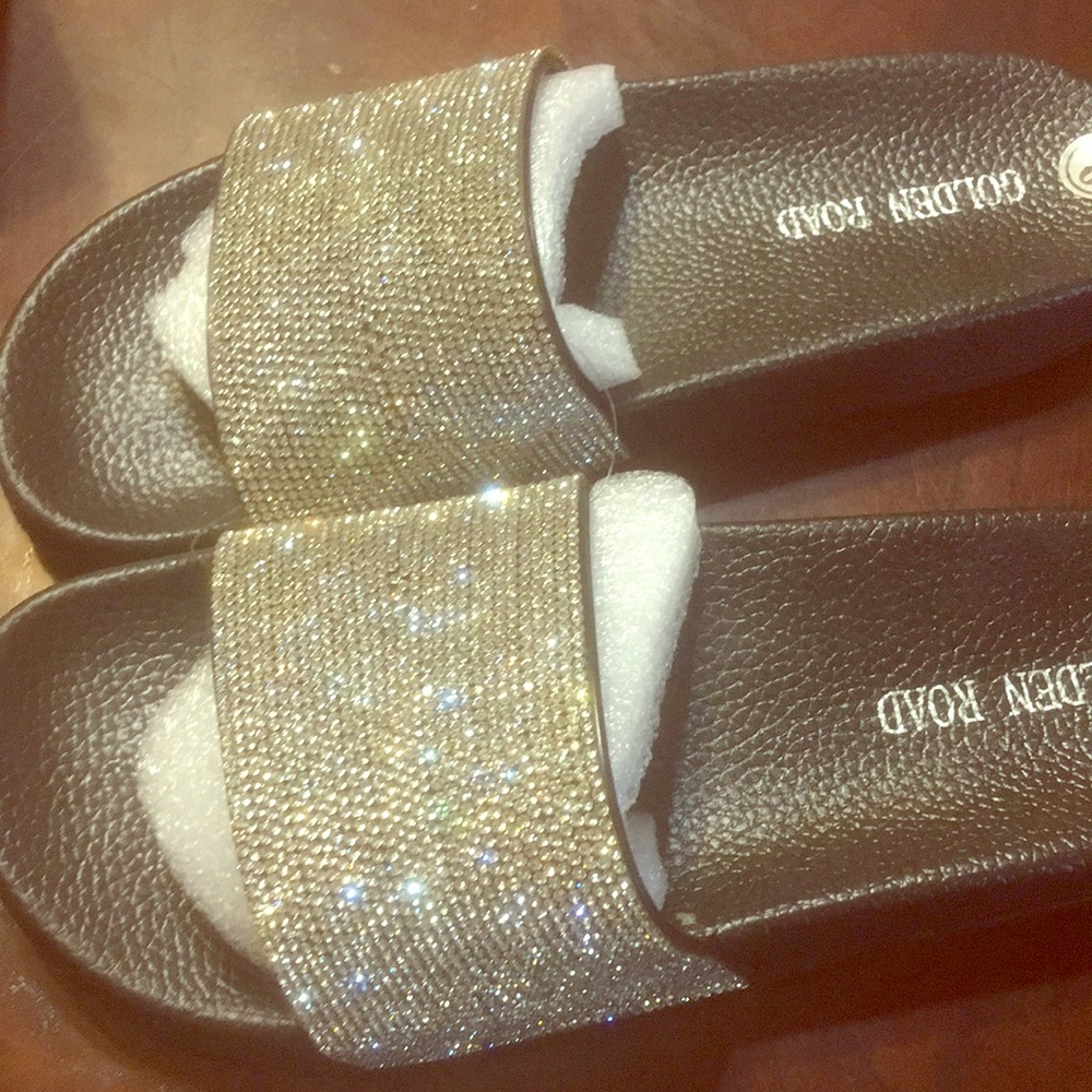 Rhinestone slides NWT